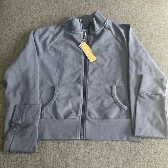 NWT SKIMS Women's Outdoor Track Jacket - Picture 1 of 6